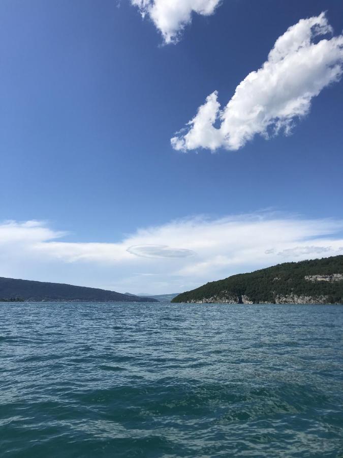 Petit Lac Duingt Buitenkant foto